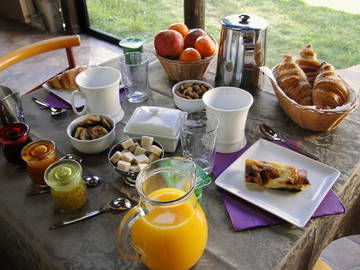 Bed And Breakfast Andilly 96614-8