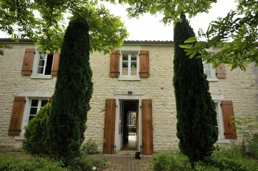 Bed And Breakfast Andilly 96614