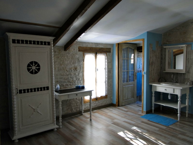 Bed And Breakfast Andilly 143007