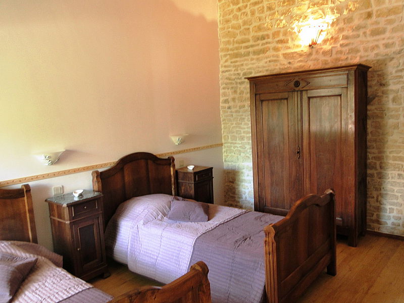 Bed And Breakfast Andilly 96609