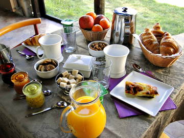 Bed And Breakfast Andilly 96609-10