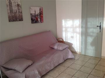 Room For Rent Maillane 162760