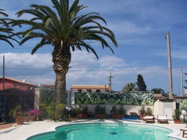 Logement Entier Fanusa 56029-5