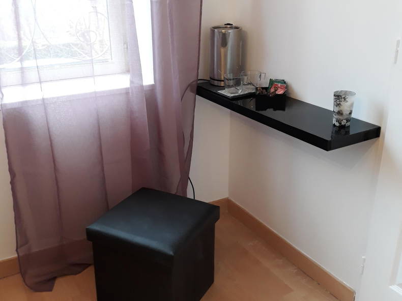 Quedarse En Casa Charentay 189087-4