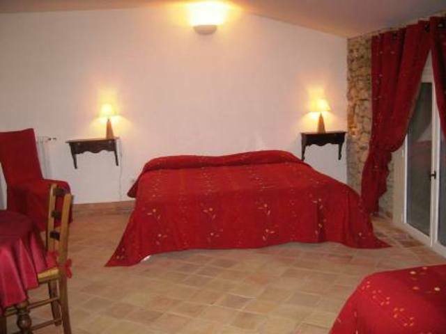 Bed And Breakfast Ansouis 36460