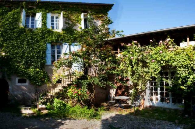 Bed And Breakfast Saint-Julia 51180