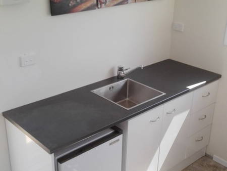 Entire Home Dairy Flat 172346-5