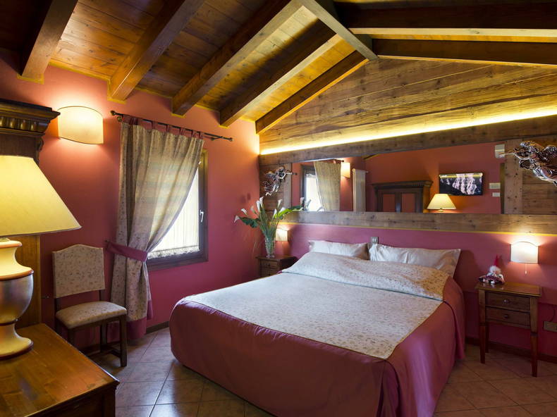 Gästrum Romano D'ezzelino 194199-1