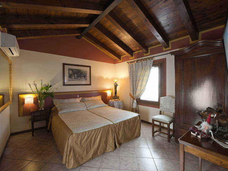 Gästrum Romano D'ezzelino 194199-3