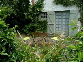 The Studio A Small Loft In Lorris Loiret