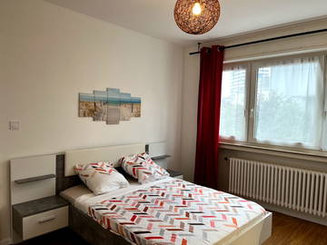 Roomlala | THIONVILLE 4-ZIMMER-WOHNZIMMER BEREIT FÜR MITTE DEZEMBER🔑