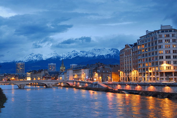 Hemvistelse Grenoble 120140