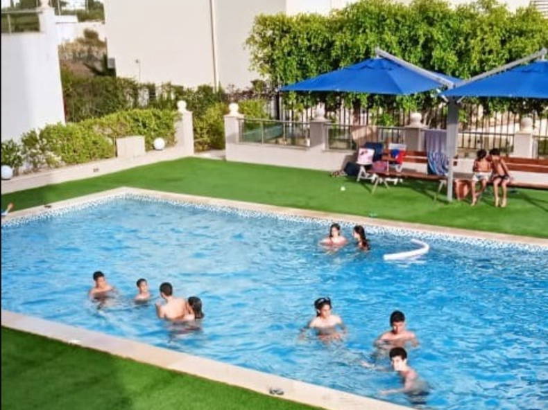 Toda La Casa Tunis 249705-1