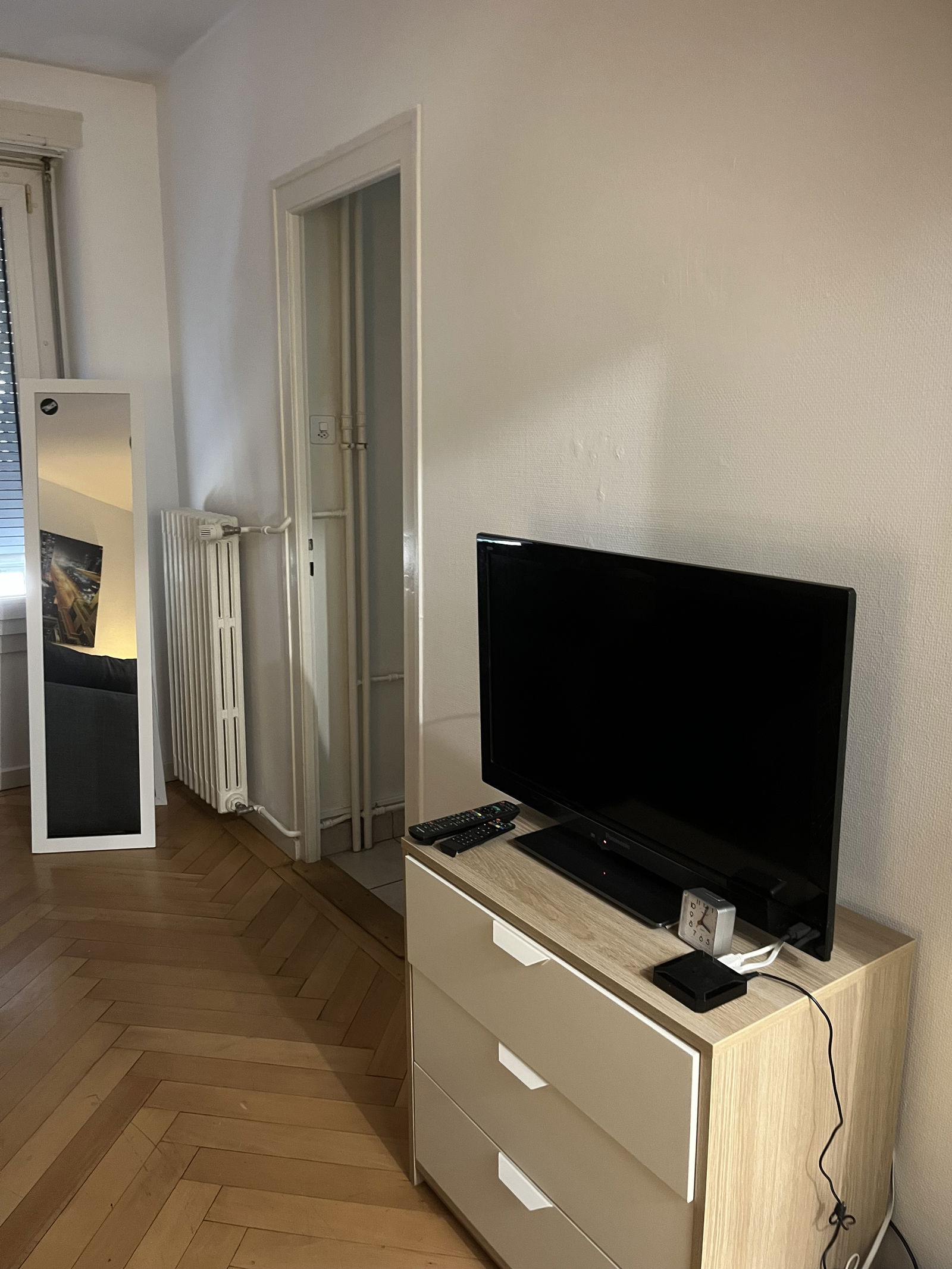 Unabhängiges Studio Genève 312045