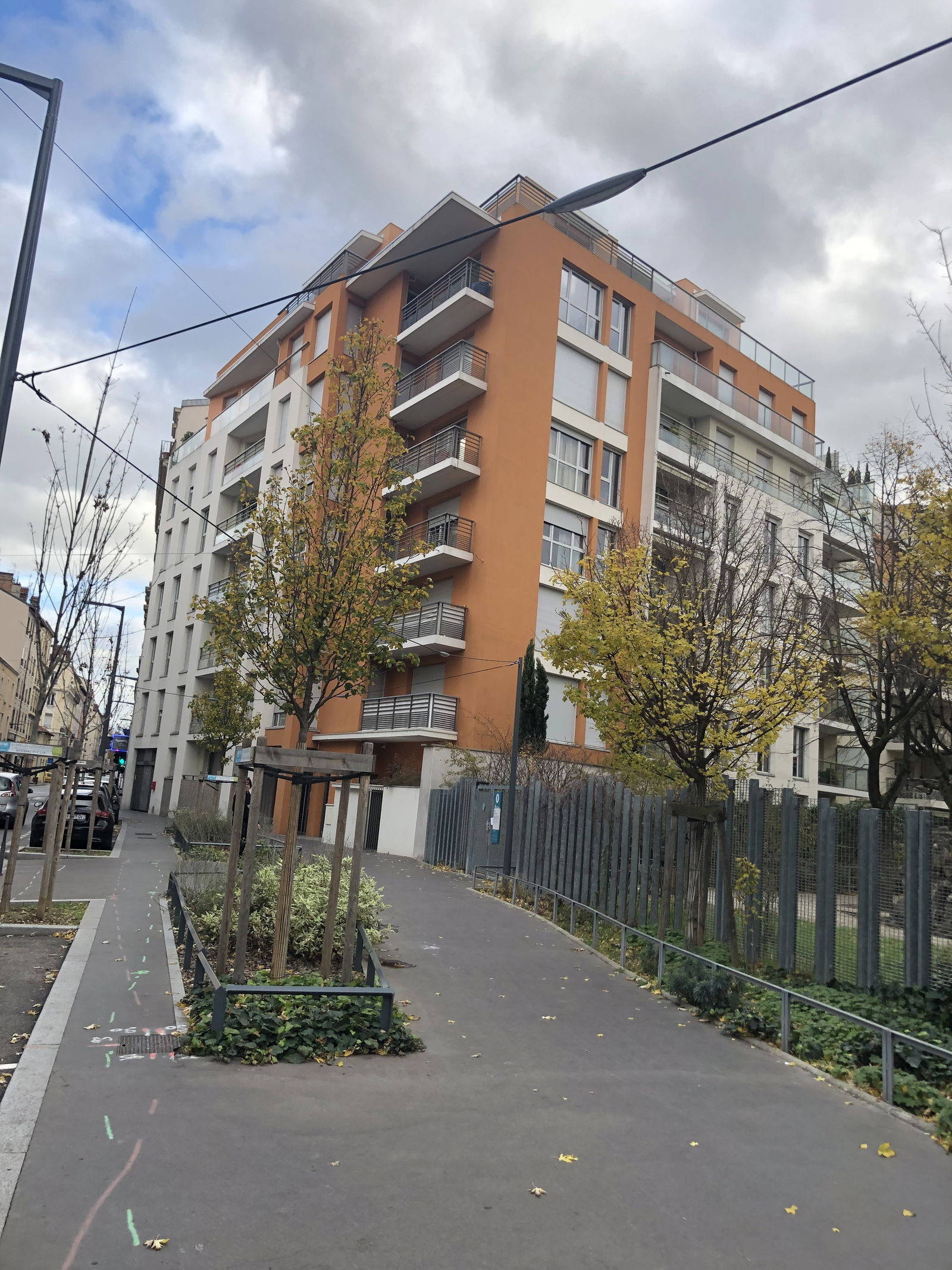 Itsenäinen Studio Villeurbanne 233126