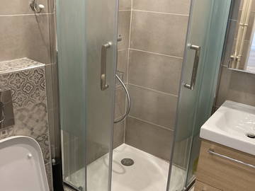 Chambre chez l'habitant à louer à Antony - photo 10 : salle de bain-10