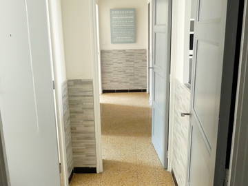 Entire Home Toulon 224575-8