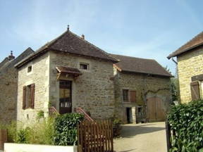 Tourenne, Guest House In A Small And Quiet Hamlet.