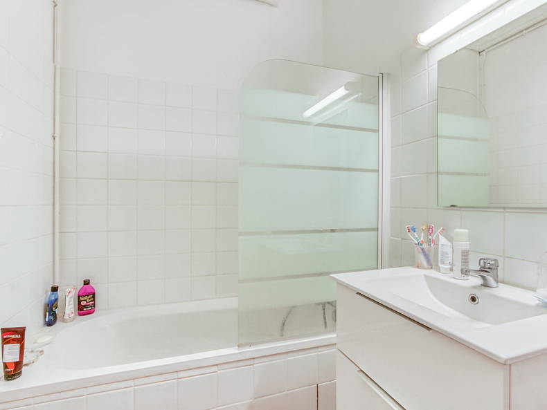 Colocation Tours 266301-4