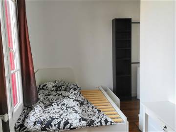 Room For Rent Courbevoie 370432-1