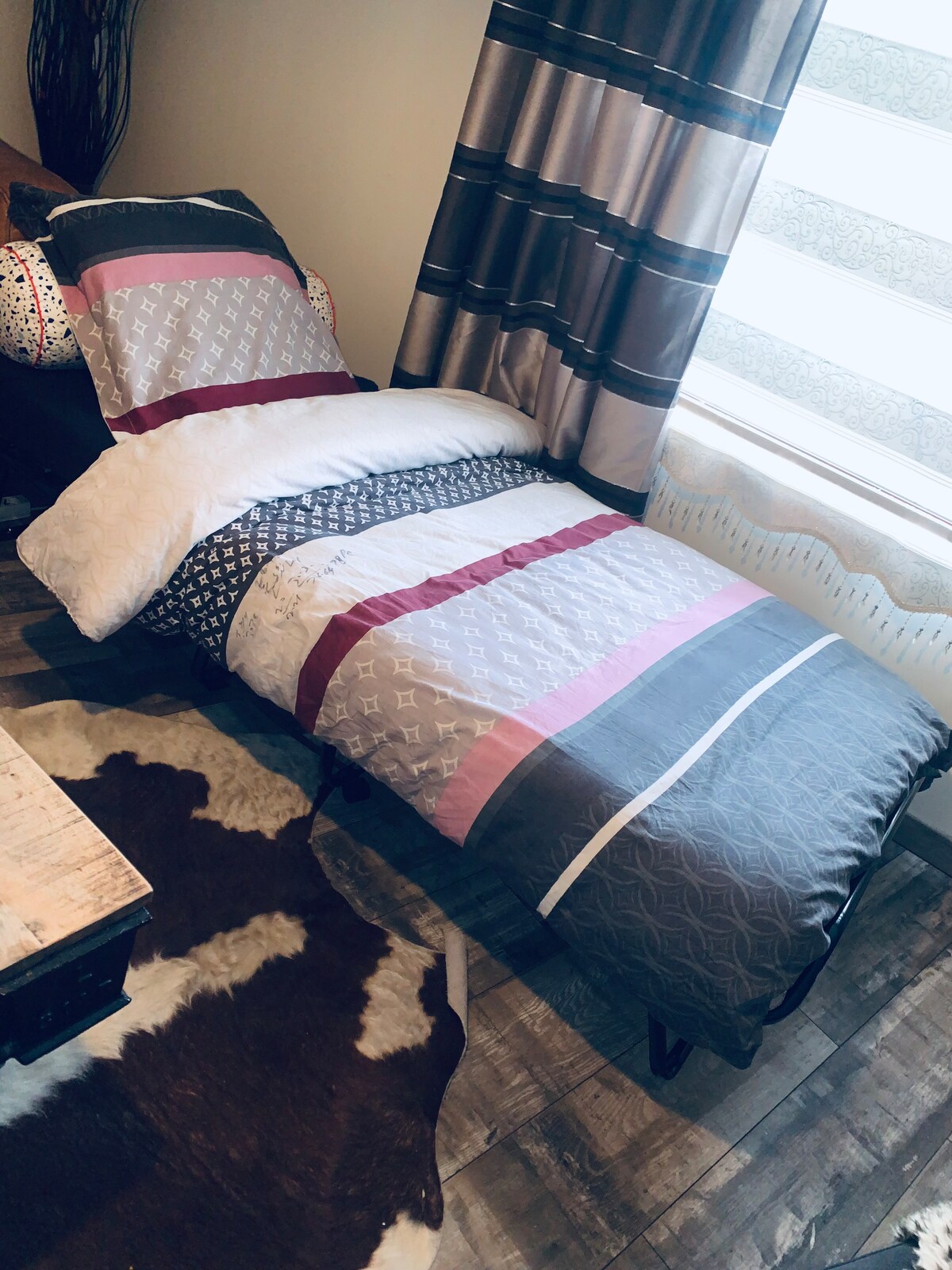 Entire Home Dieulouard 677833