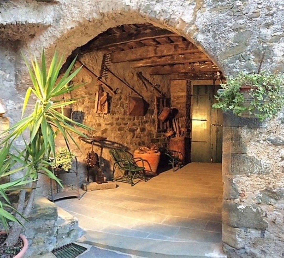 Unabhängiges Studio Vetteglia 114048
