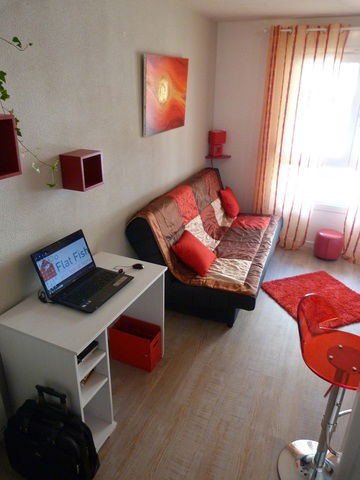 Estudio Independiente Lyon 48244