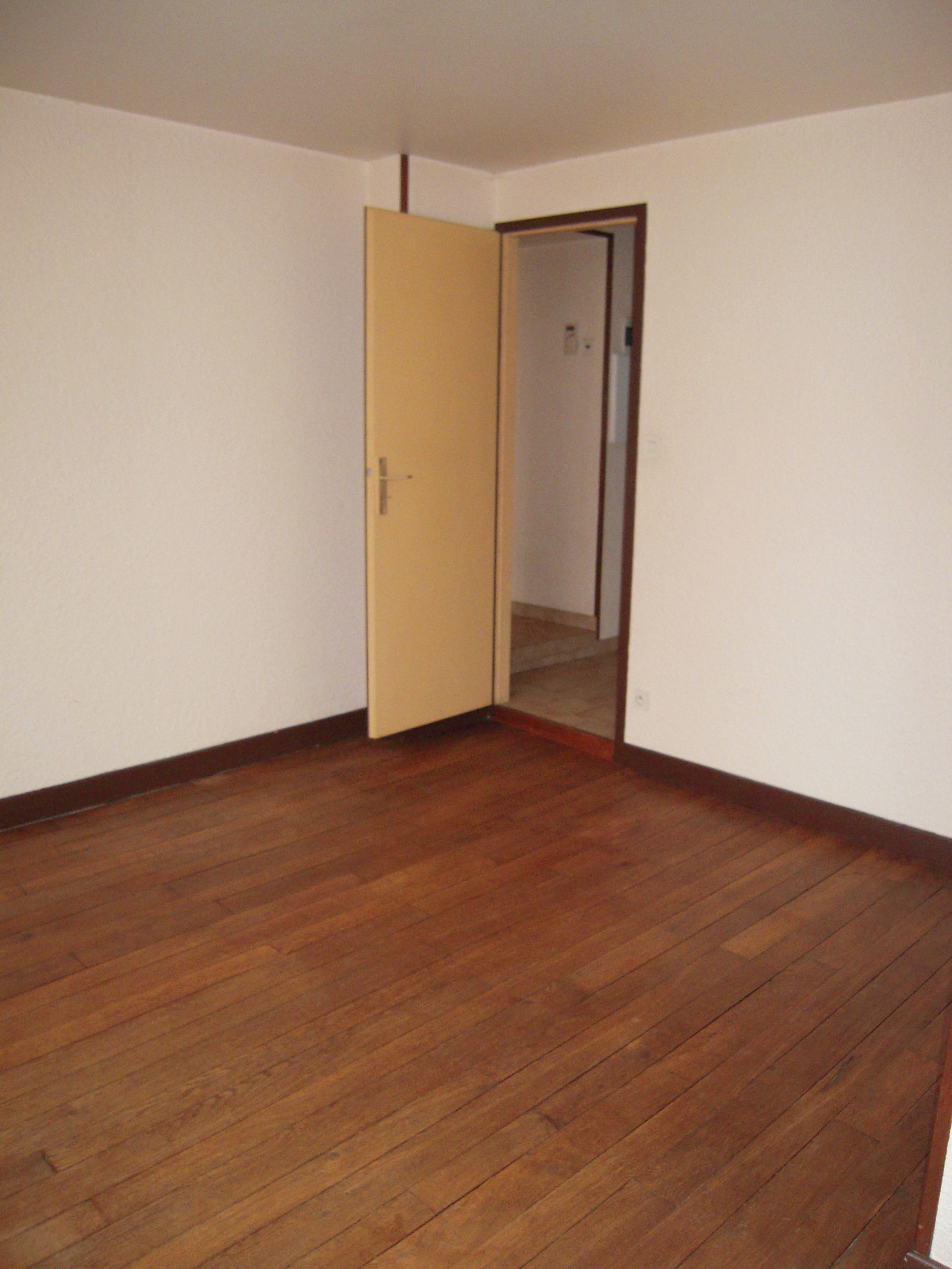 Unabhängiges Studio Sommerécourt 122059