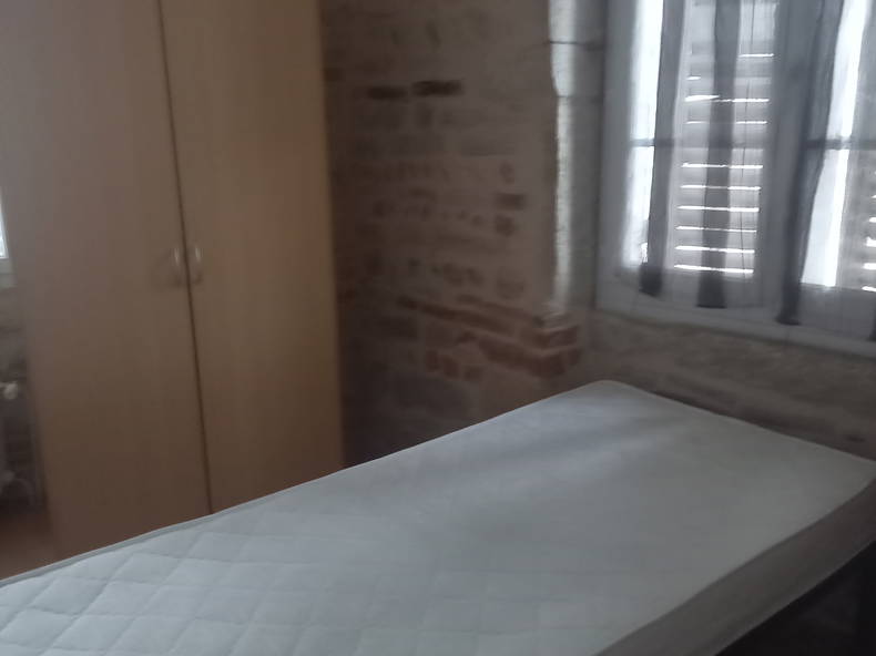 Entire Home Bourg-en-Bresse 280354-1