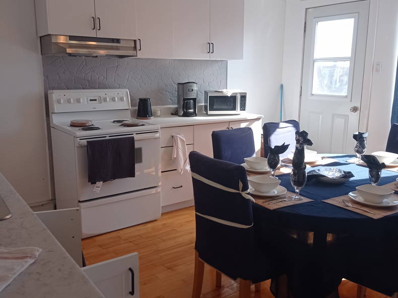 Toda La Casa Montréal 258069-5