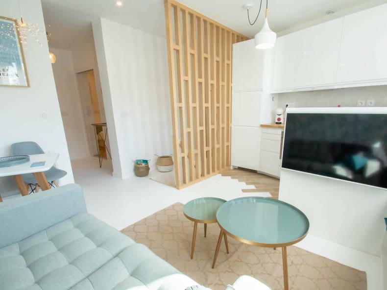 Entire Home Issy-les-Moulineaux 242138-4