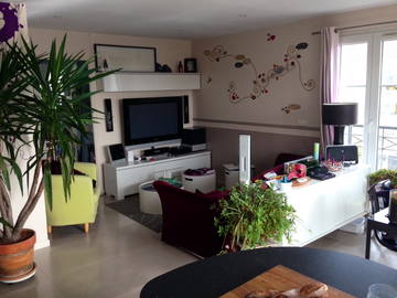 Room For Rent Bailly-Romainvilliers 72340