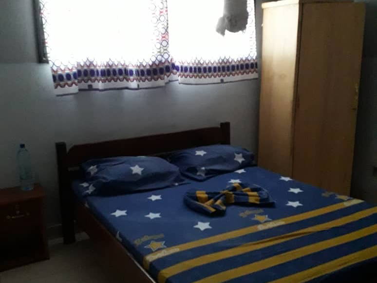 Hele Huis Bangui 145510-4