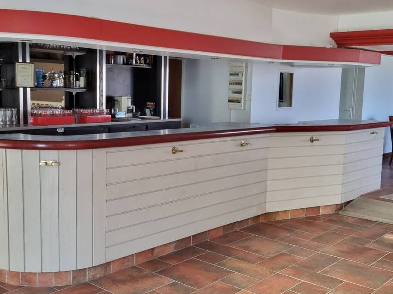 Entire Home Le Roc-Saint-André 122127-3