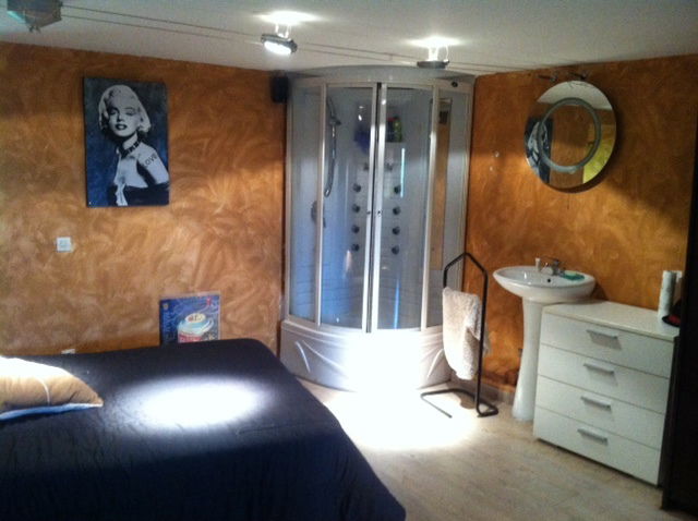 Chambre Chez L'habitant Évette-Salbert 94034