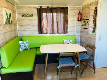 Roomlala | Tropical Bungalows 4km Frontignan-plage : 6pers 3ch/ Clim/ 0