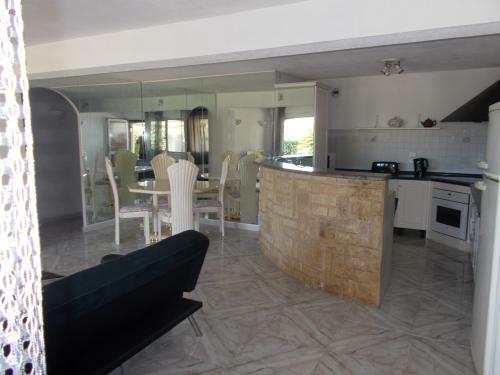 Onafhankelijke Studio La Turbie 228140