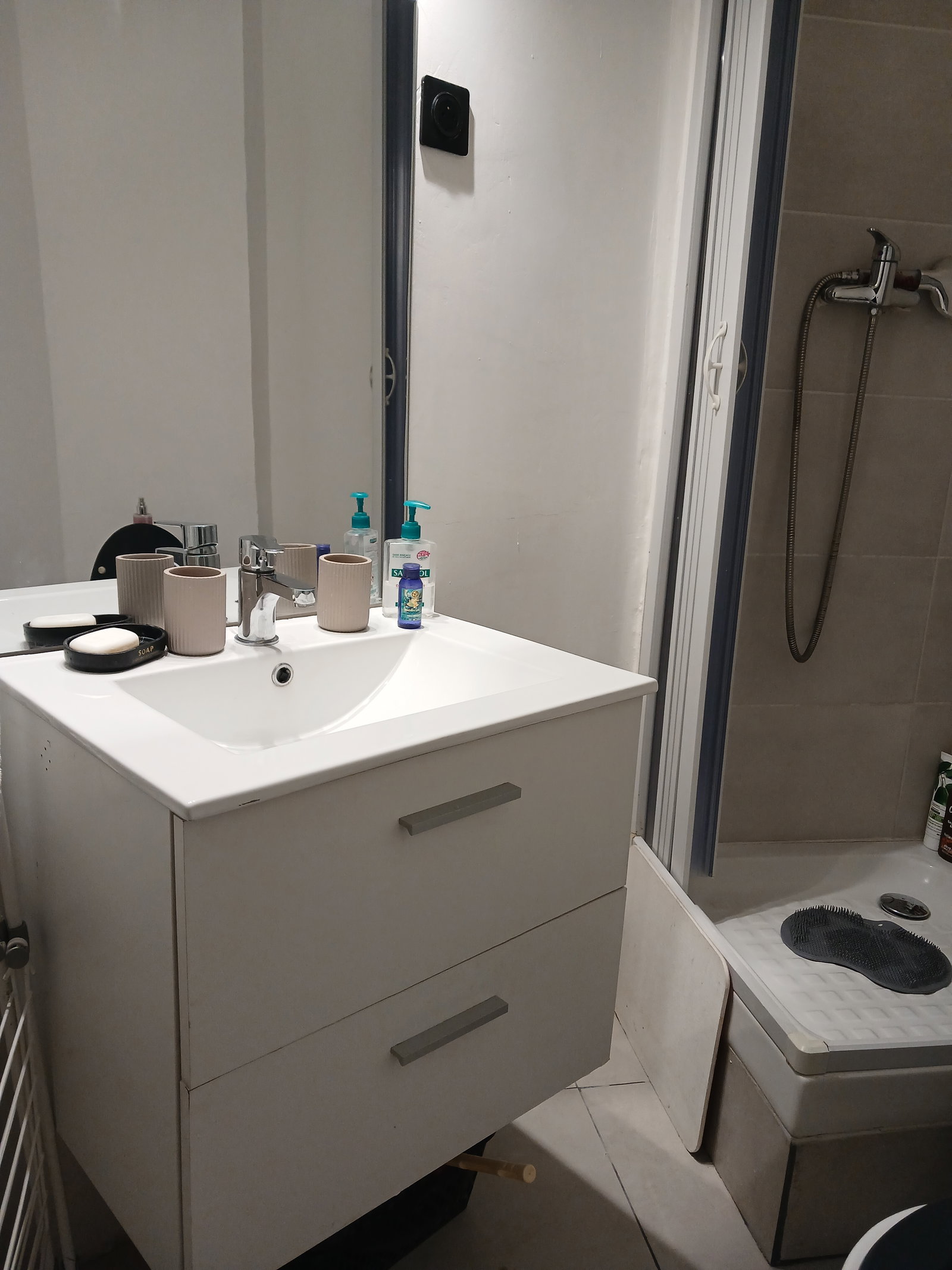Zakwaterowanie U Rodziny Saint-Ouen-sur-Seine 666566