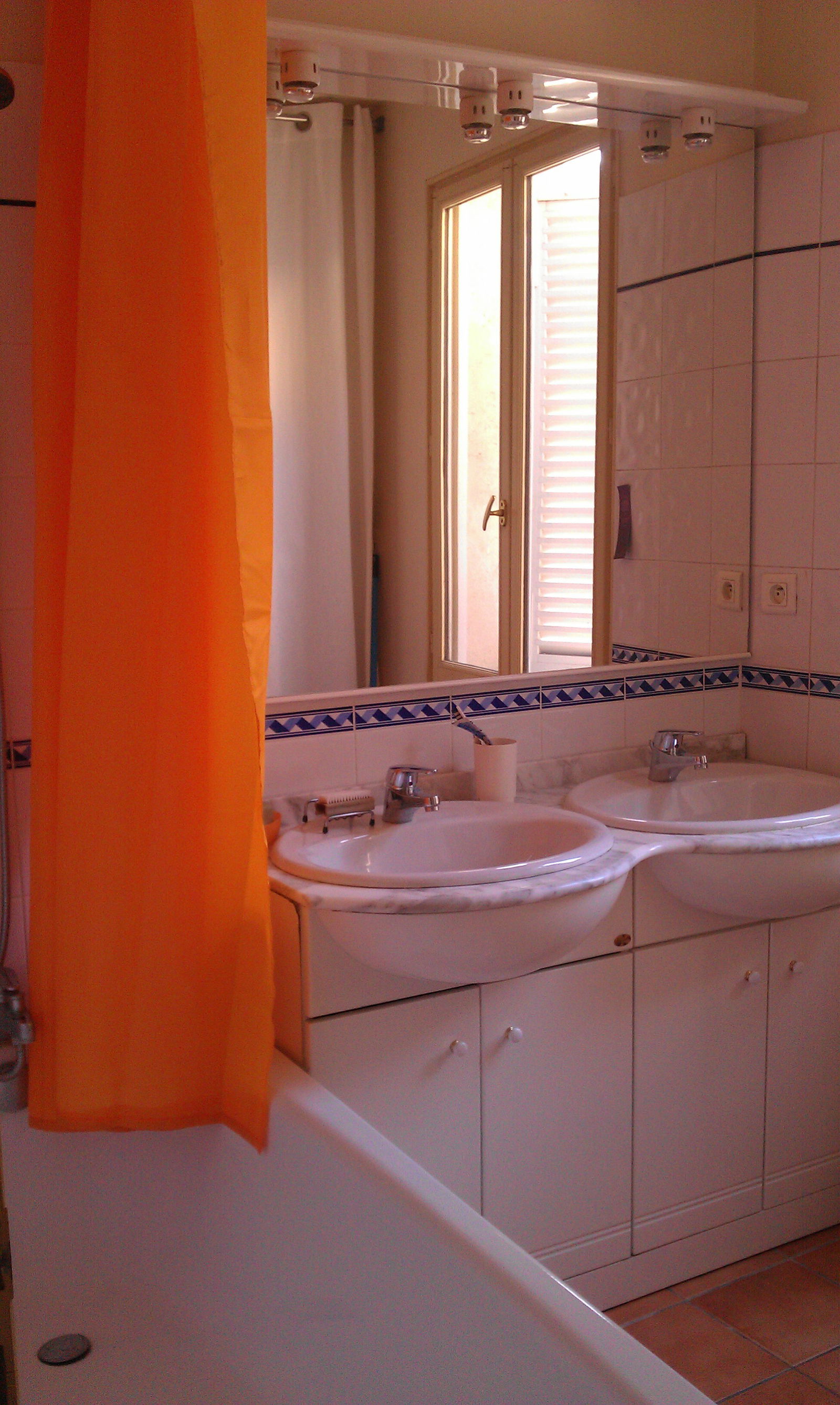 Gastgezin Avignon 73699