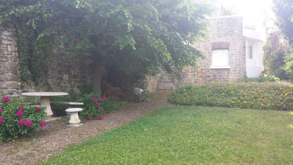 Bed And Breakfast Pontoise 91769
