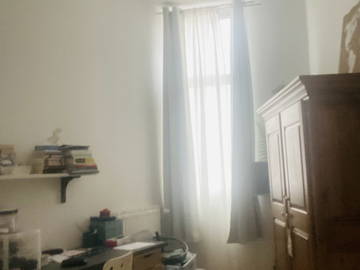 Room For Rent Paris 260020