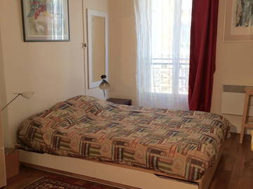Roomlala | U stóp Montmartre’u