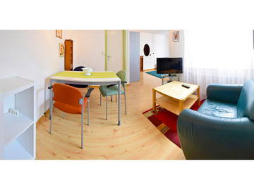 Roomlala | Udlejning af en møbleret lejlighed på 35 M2 i Basel til 1100 C