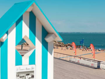 Roomlala | ÜBERNACHTEN SIE AM MEER. Möbliertes Mehrbettzimmer