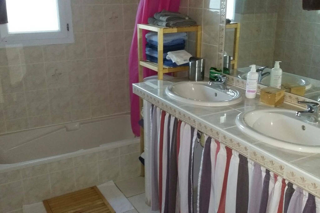 Hospedagem Em Casa De Família La Chaux-de-Fonds 144608