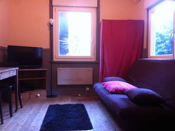 Roomlala | Umeblowane studio