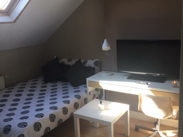 Roomlala | Umeblowane Studio Center