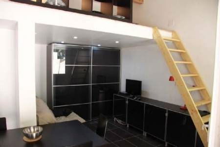 Niezależne Studio Marignane 72110