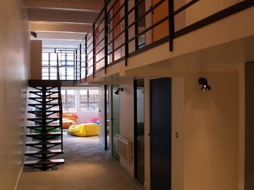 Roomlala | Umeblowany loft współdzielony