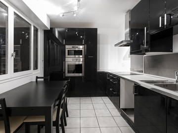 Roomlala | Umeblowany pokój do wynajęcia, odnowione mieszkanie
